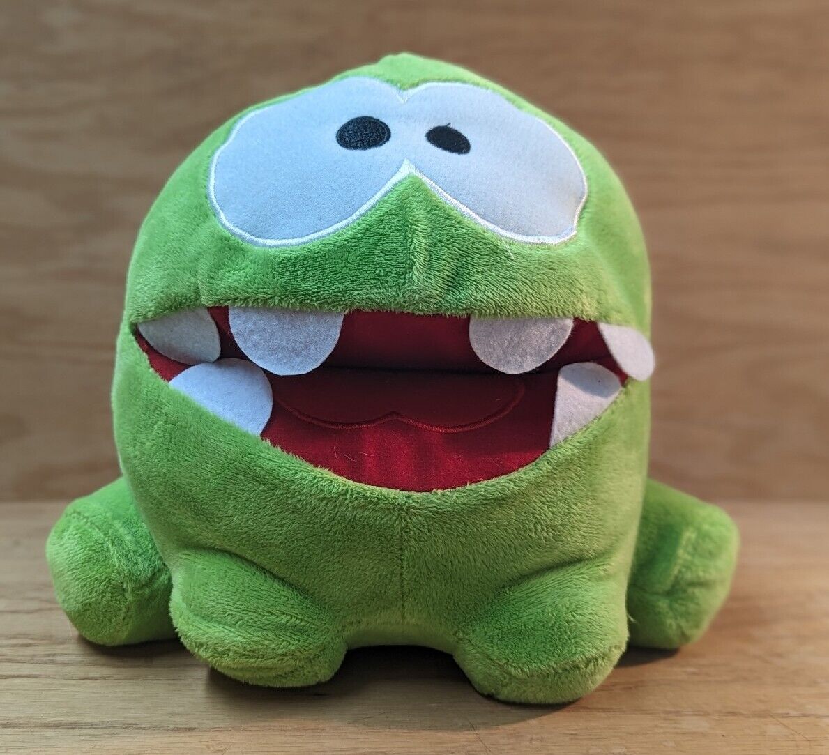 Cut The Rope 3 Mini Collectible Figure: Happy Om Nom 