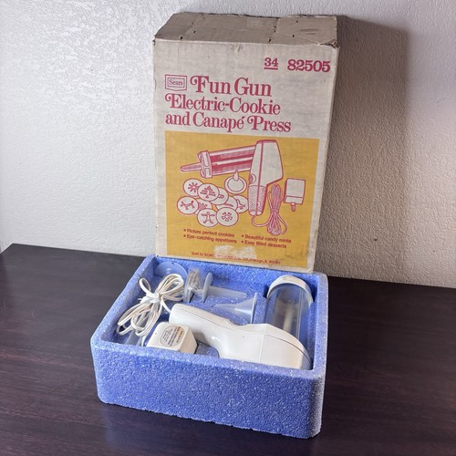 Vintage 1978 Sears Fun Gun pressa elettrica per biscotti e canape 82505 funziona 9 piastre - Foto 9 di 12