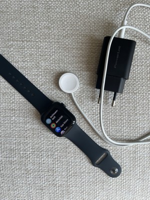 Apple Watch Series 7 41mm Aluminiumgehäuse mit Sportarmband - Mitternacht 