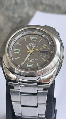 Casio Wave Ceptor WVQ-200 World Time 24 Time Zone 41mm Radio Controlled Vintage