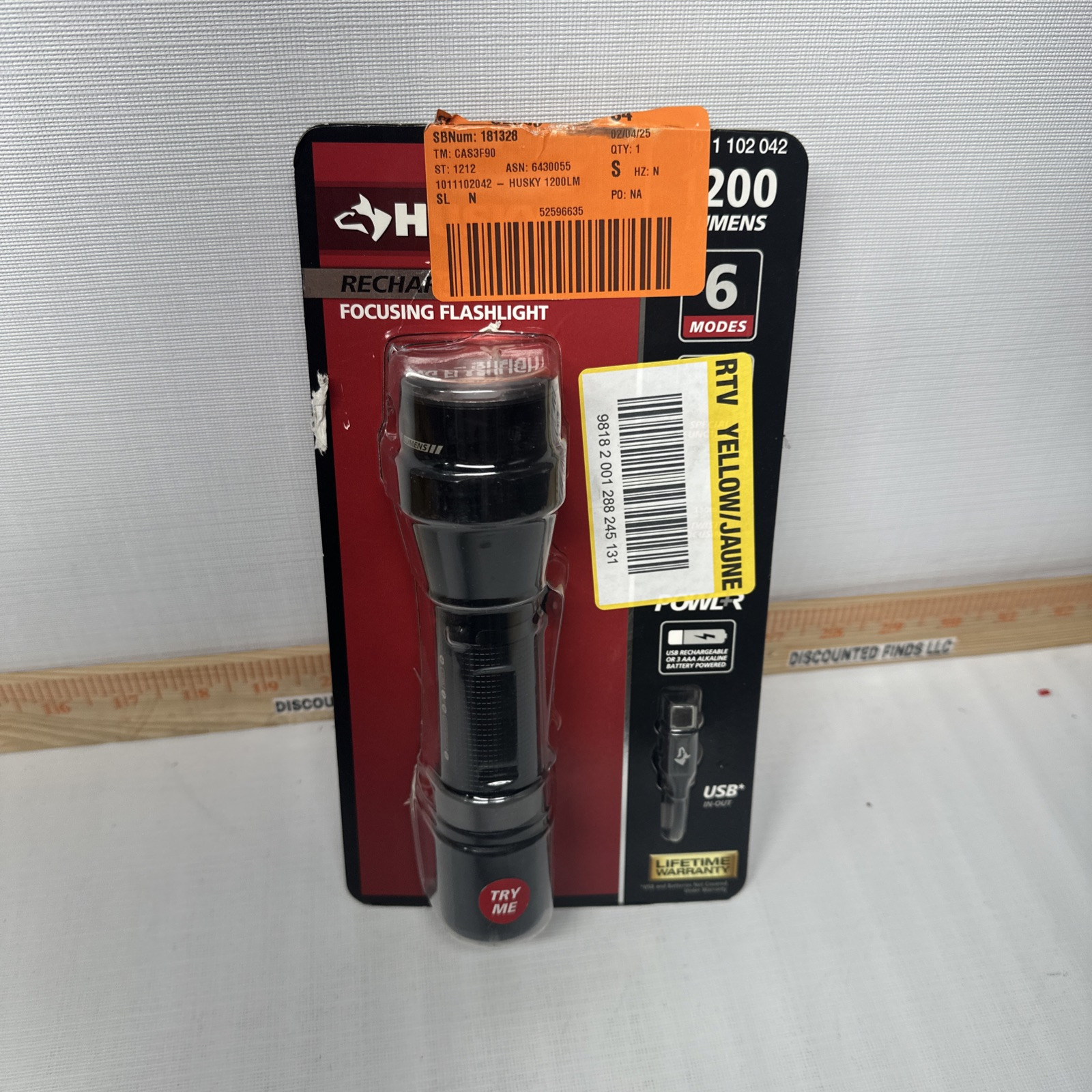 Husky Rechargeable Focusing Flashlight Dual Power 1200 Lumen 6 Modes B15