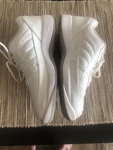 Easy Spirit Women’s Esthreshold Athletic Sneaker White Walking US 10 VGUC - Picture 7 of 15