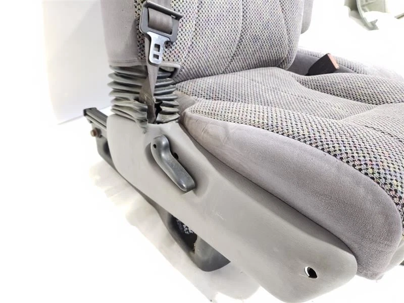 Right Front Seat Center Seat Very Nice OEM 1999 Dodge Ram 2500 - Изображение 4 из 4