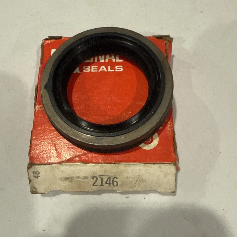 Sello de aceite para rueda NOS National 2146, hecho en EE. UU. 🇺🇸 ¡Envío gratuito! Foto 2 de 4