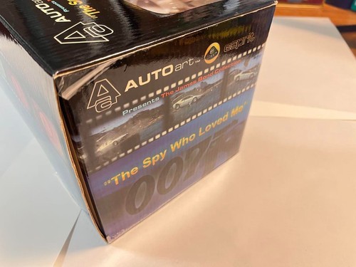 AUTOart 1/18 Lotus Esprit 007 The Spy Who Loved Me Diecast Model Car Collectible - Picture 5 of 6