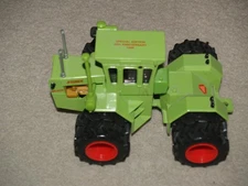 1999 Ertl Steiger Wildcat Tractor 1/32 die cast 30th Special Edition