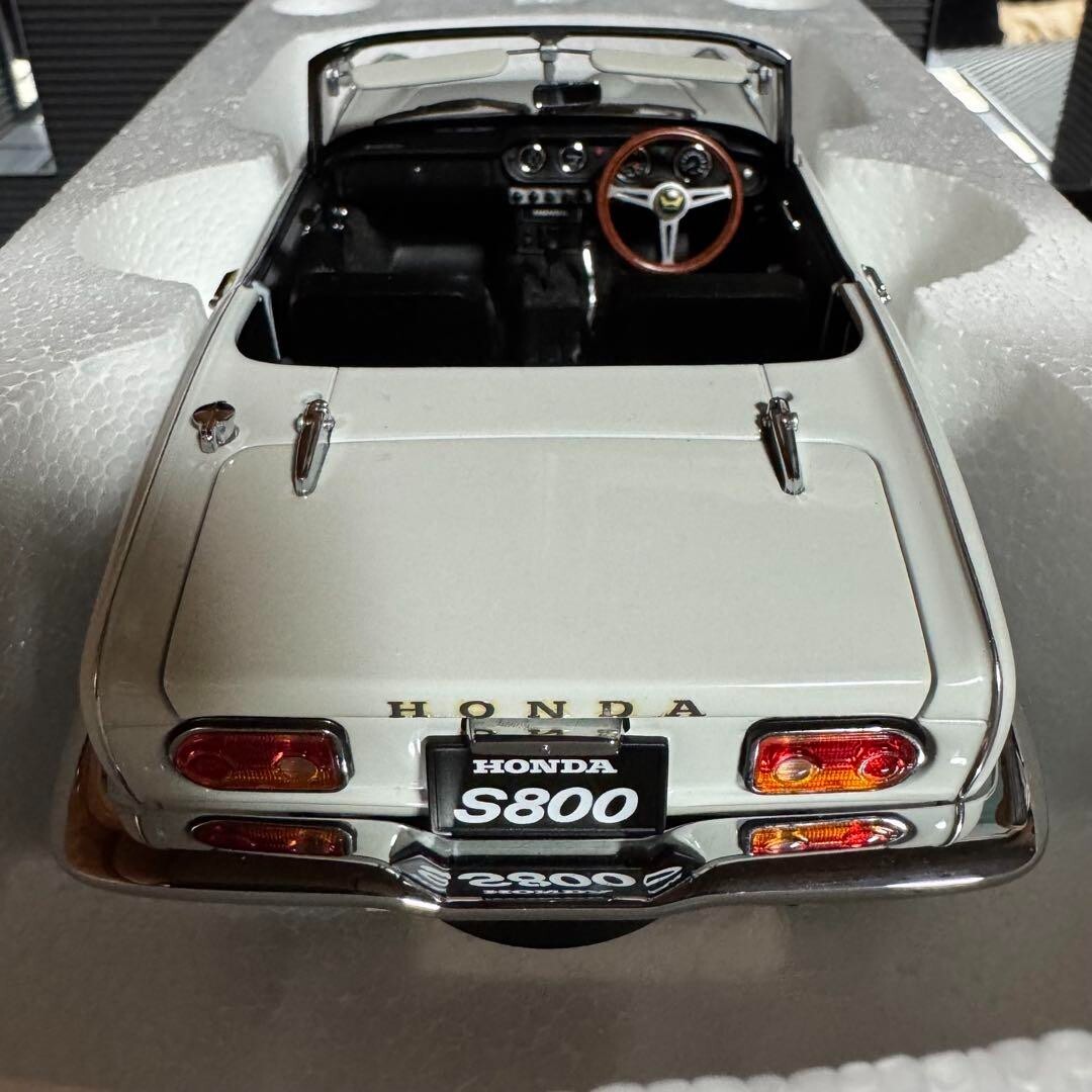 AUTOart 1/18 Honda S800 White Diecast Model Car Rare From