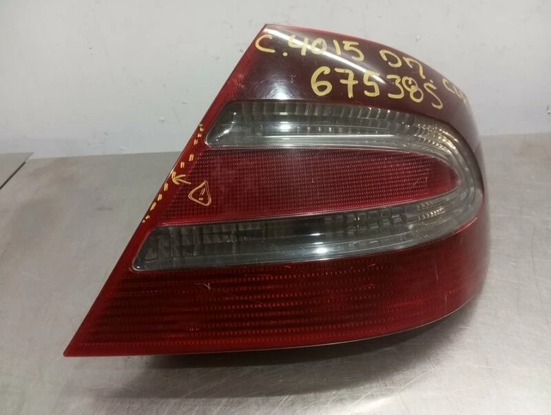 A2098200264 piloto trasero derecho para MERCEDES-BENZ CLK (BM 209) COUPE 675385 - Imagen 3 de 4