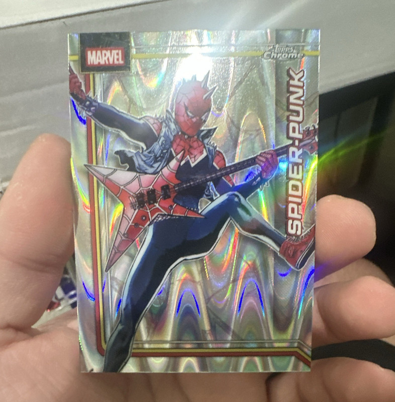 Topps Chrome Marvel Spider-Man Spider-Punk #166 Parallel/Variety Card
