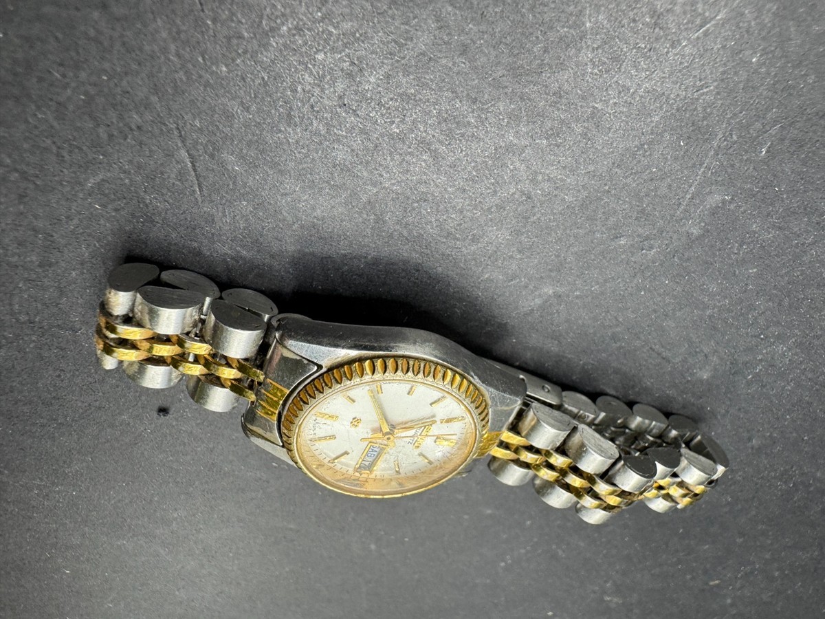 Seiko White Women display picture 1