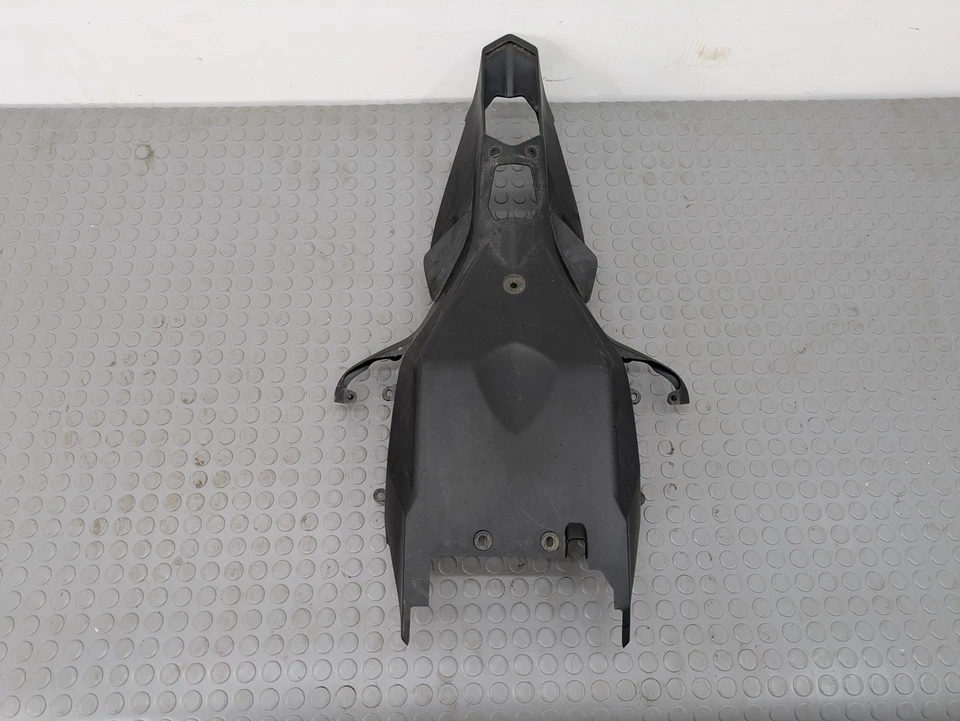 Carenado trasero guardabarros trasero Yamaha YZF R1 2CR21611 RN49 2CR 2017-2019 30276862 Foto 4 de 4