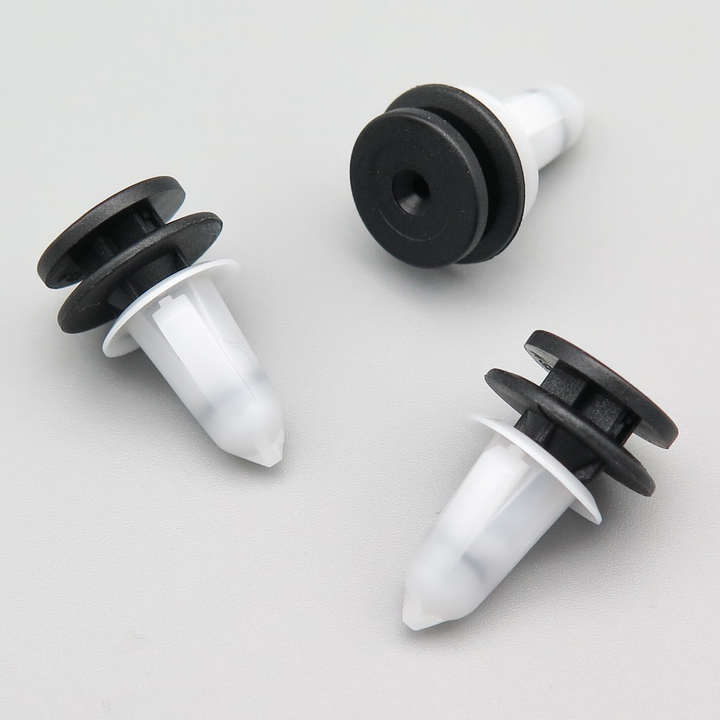 10x VVO® Interior Pillar Trim Clips for some Volkswagen Vehicles