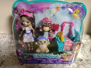 enchantimals paws for a picnic