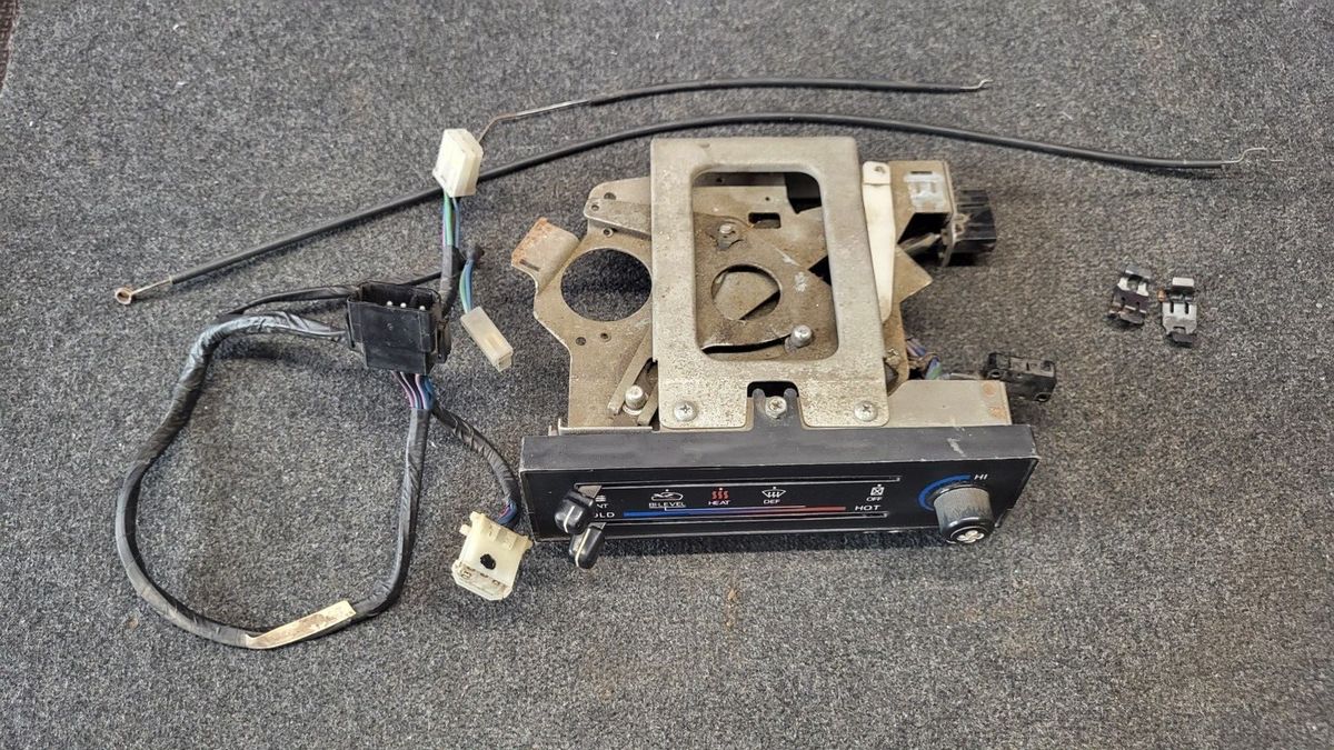 NISSAN 280ZX Air Conditioning and Heater Control Panel | eBay