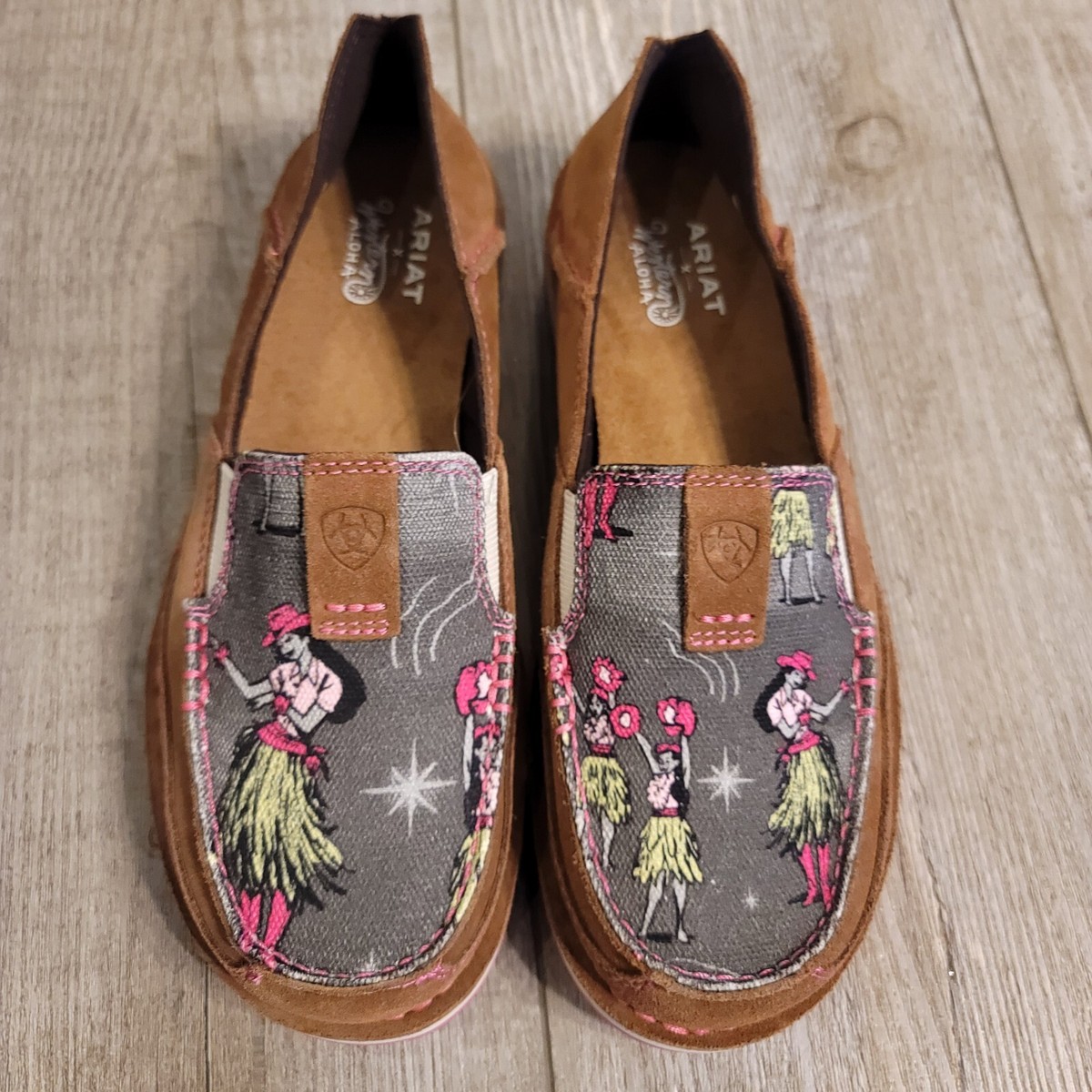 Ariat® Ladies Sz US 7B Cruiser Western Aloha Hula Print Tan 