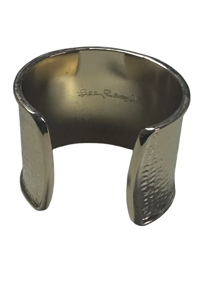 Brazalete ancho Lilly Pulitzer martillado metal dorado esmalte gato leopardo guepardo Foto 4 de 4