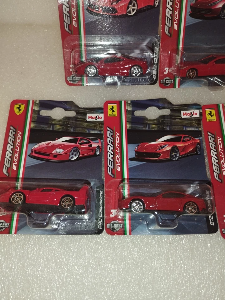 5 Confezioni Ferrari Maisto 1:64 Die Cast Metal LEGGI DESCRIZIONE - Immagine 3 di 4