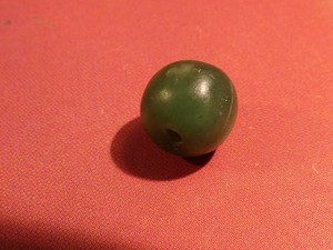 ANCIENT  PYU ROUNDED SURFACE GREEN CHALCEDONY HEIRLOOM BEAD 7.3 MM LUSTRE