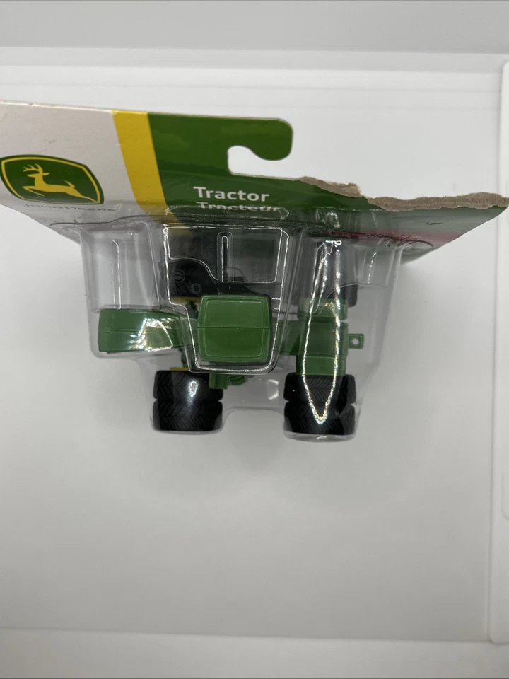 2018 JOHN DEERE 4WD TRACTOR Die Cast DUAL Wheels 37308 1:64 New Tomy - Image 4 of 4
