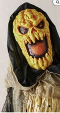 Haunted hallows 5ft Animated Scarecrow Halloween Prop lights sound
