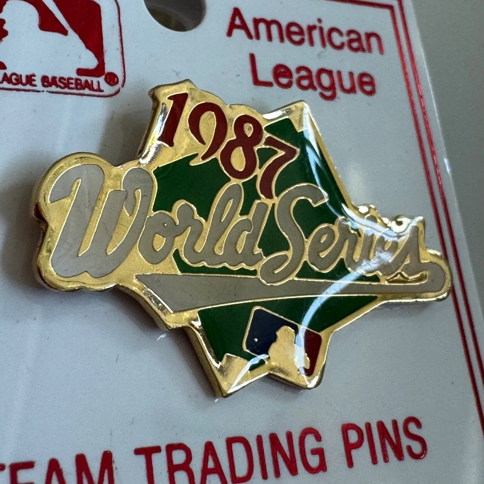 Vintage 1987 World Series MLB American League Enamel Lapel Pin On Card - Image 2 of 3