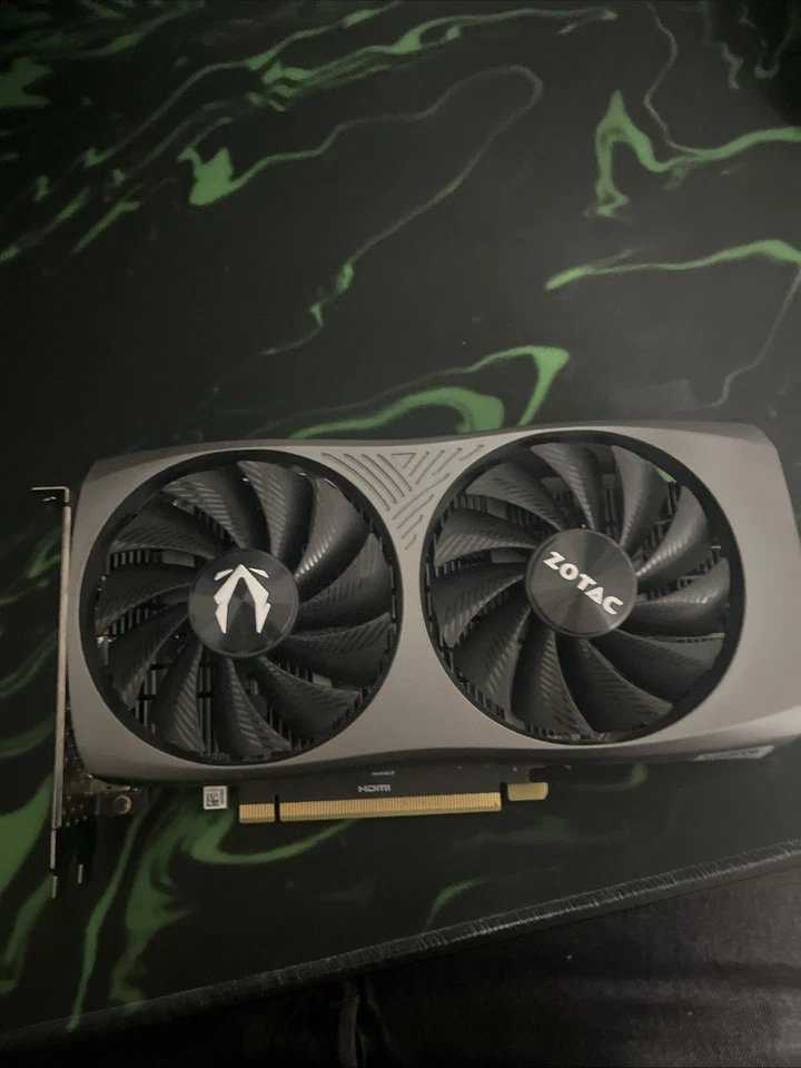 ZOTAC Gaming GeForce RTX 4060 8GB Twin Edge Foto 2 de 4