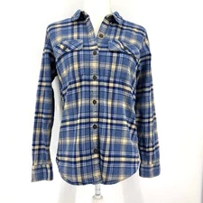 Patagonia blue plaid organic cotton flannel women's button front shirt  (small)