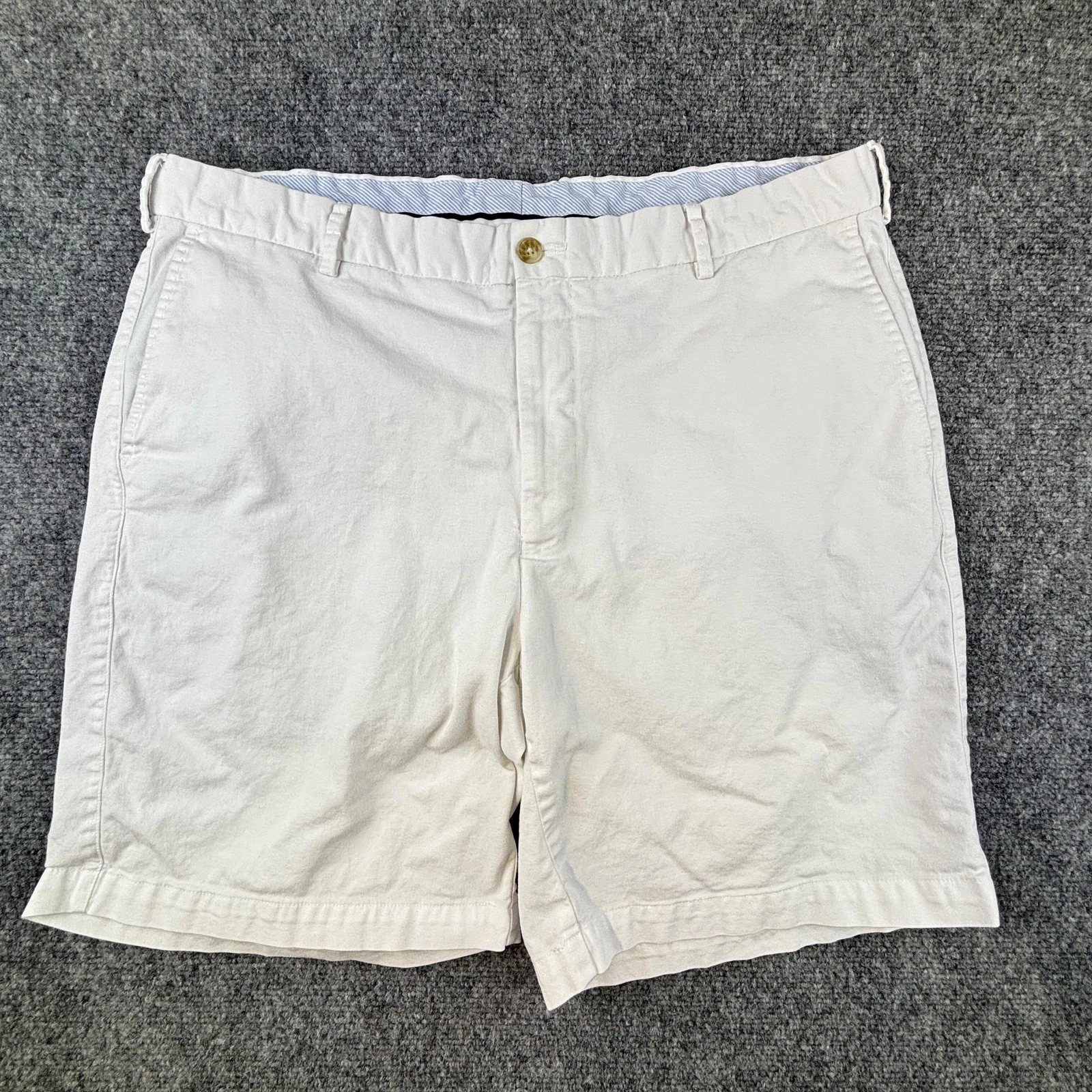 Peter Millar Shorts Mens 38 White Chino Golf Flat Front Walking Summer Casual
