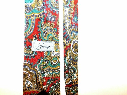 Envoy NWOT Red Multicolor Paisley Men's Polyester Tie 56x3.75" - Picture 2 of 3