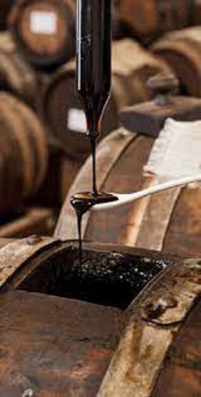 ARTISANAL TRADITIONAL BALSAMIC VINEGAR OF MODENA 200ml AGED 100 YEARS, FLAVOUR.