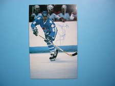 1981/82 NHL HOCKEY POSTCARD PHOTO NORMAND ROCHEFORT IA AUTOGRAPH AUTO NORDIQUES