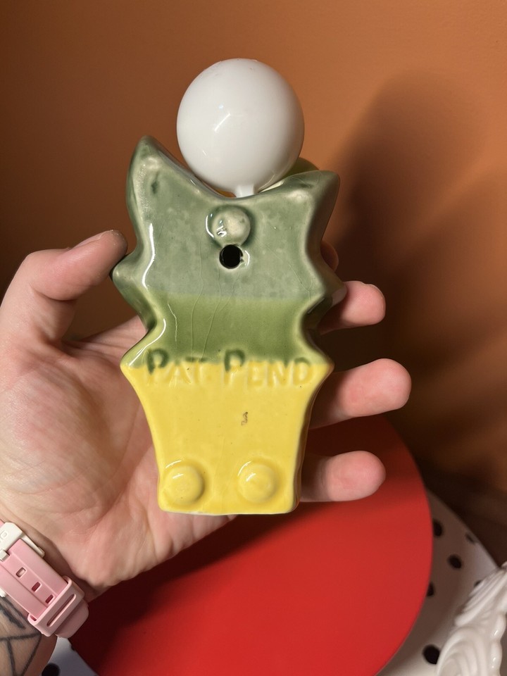 Vintage Ceramic Wall Pocket with Plastic Measuring Spoon Set Flower Pot