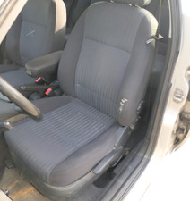 Skoda Octavia 1U Sitz vorne links Fahrersitz