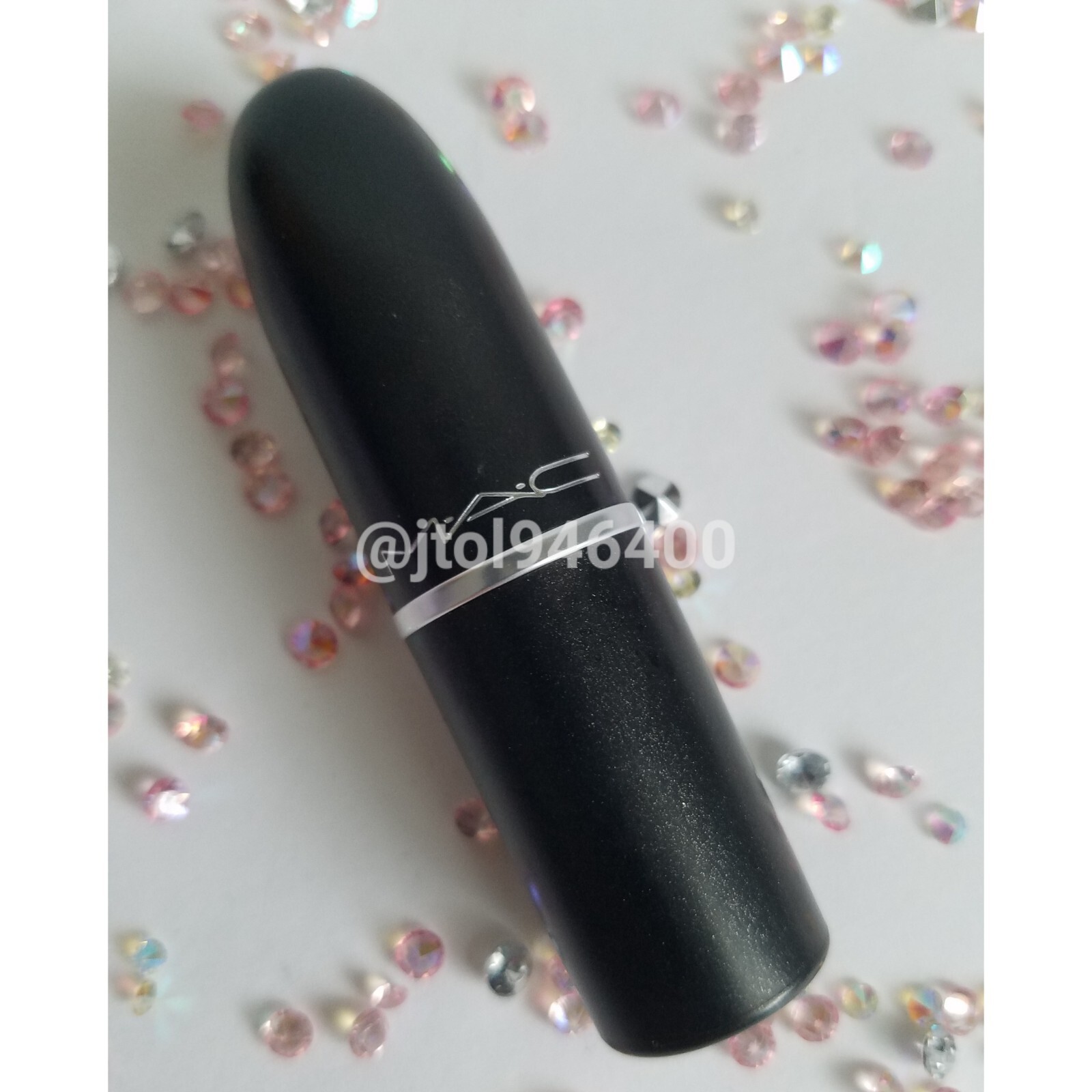 Mac Invite Intrigue Lipstick  Limited Edition / Discontinued