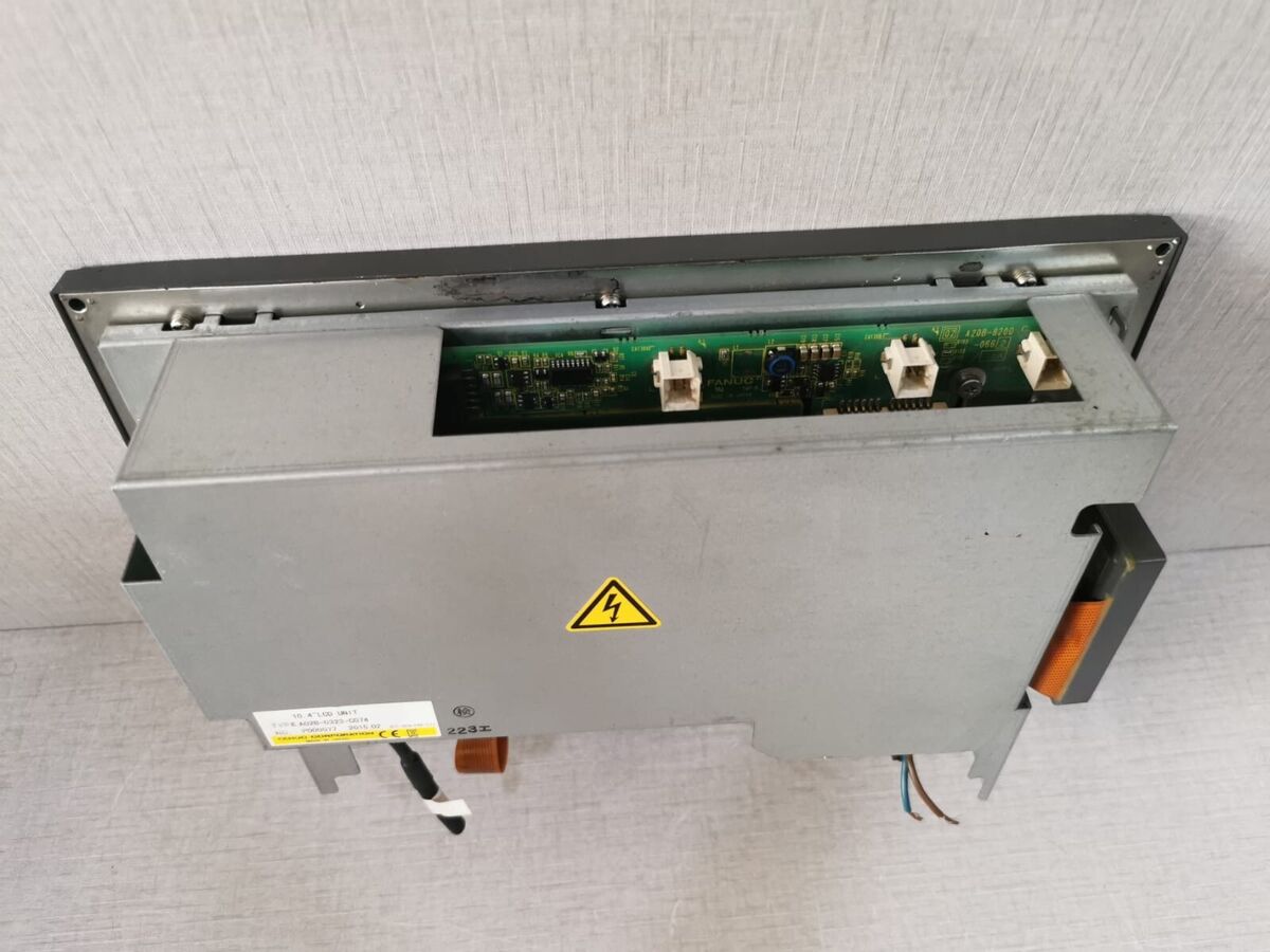 FANUC A02B-0323-C074 SERIES 35I-MODEL B 10.4 LCD UNIT FANUC A02B-0323-C074 SERIES 35I-MODEL B 10.4 LCD UNIT