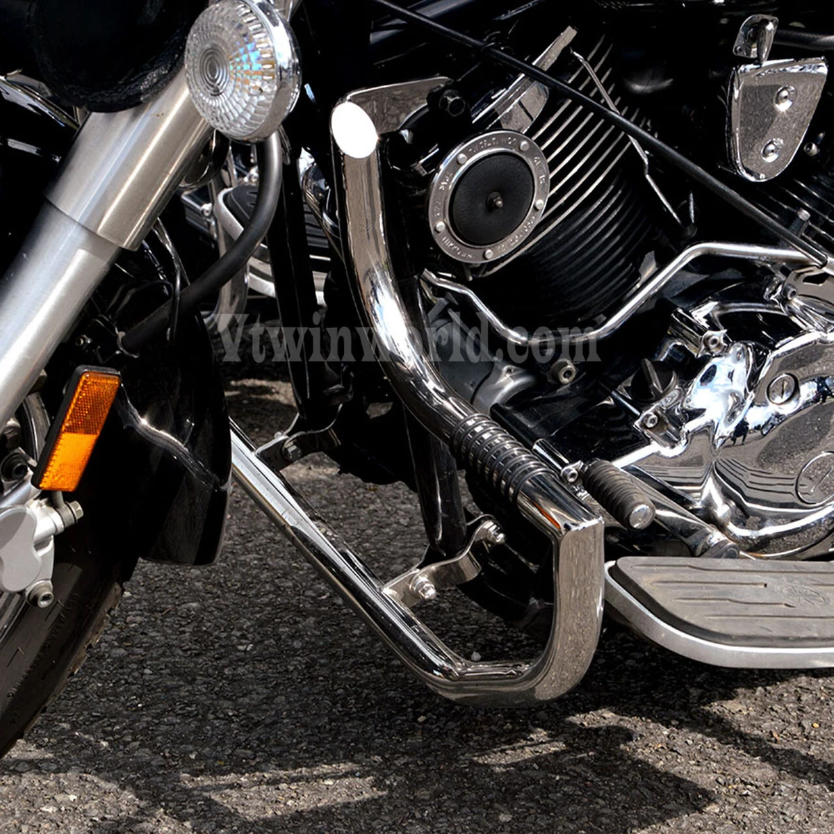 Yamaha V star XVS 1100 Custom A Classic Crash Bar Engine Guard w