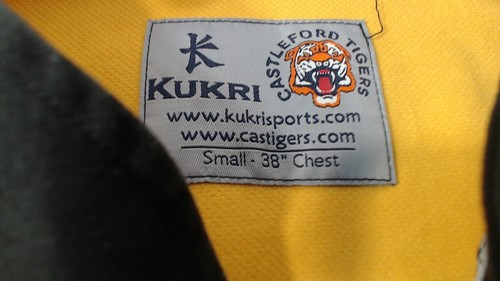 CASTLEFORD TIGERS KUKRI Rugby League JERSEY EX COND SMALL 38" CHEST - Picture 3 of 8