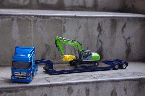 Diapet DK-5109 1/43scale Large Low Floor Trailer - Picture 8 of 9