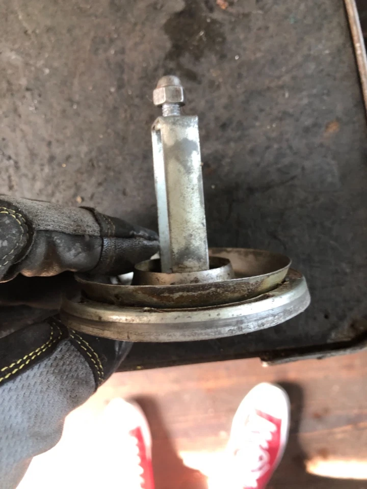 Yamaha JT1 JT2 1971 72 mini enduro carburador filtro base con perno original Foto 4 de 4