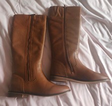 BNIB Lands End Unique leather Knee High Riding Style Boots Size 7 Wide Calf