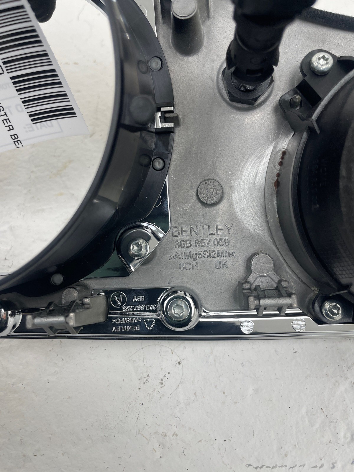 2015-2020 BENTLEY BENTAYGA Speedometer Instrument Cluster Bezel Panel Wood Grain