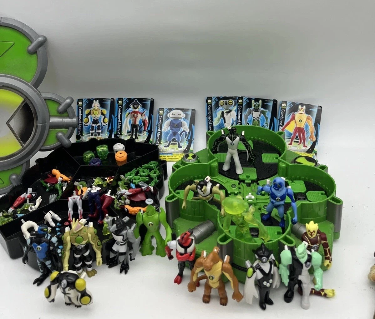 Cartoon & TV Character Action Figures with Vintage Ben 10