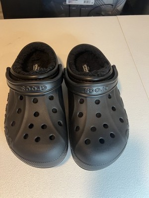 crocs  Sherpa Lining ￼comfort Sleeper men s size 8 women size 10