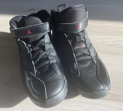 Nike Air Jordan Jumpman Two Trey Black Red Size 2Y (DQ8432-003) – lighty worn - Picture 3 of 10