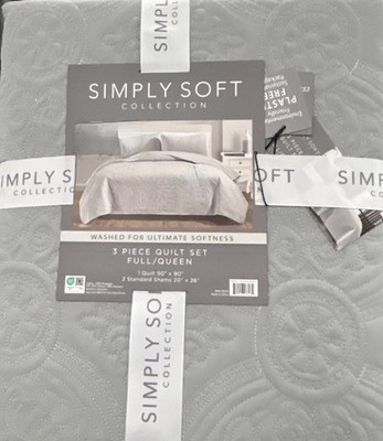 Simply Soft Gray Full/Queen 3 Piece Quilt Set 90 x90 