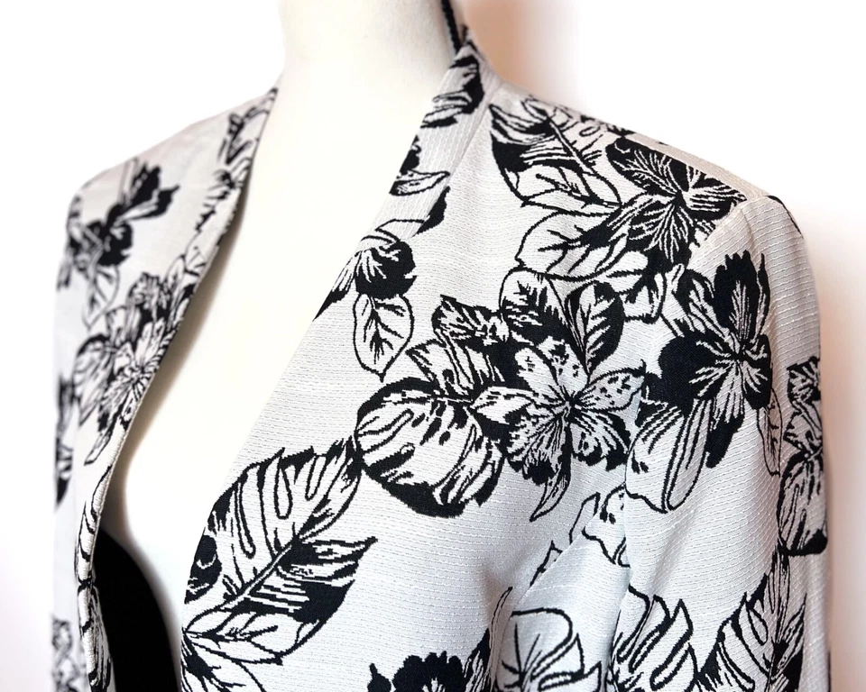 Kasper Black & White Floral Jacket Blazer Top, SIZE 16 - FREE SHIPPING - Image 3 of 4