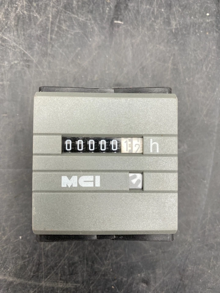 Set Of 2 MCI 030526 Counter Zone Ca 48 Es 230V 50Hz - Image 2 of 4