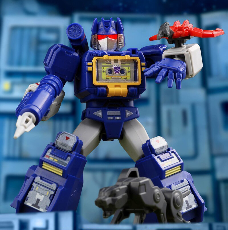 Blokees Transformers G1 Shining Version 02 1985 Soundwave Assembly