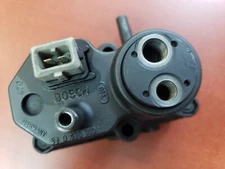 CLASSIC OEM MERCEDES-BENZ FUEL WARMER/REGULATOR A1160700262 = BOSCH 0438140061