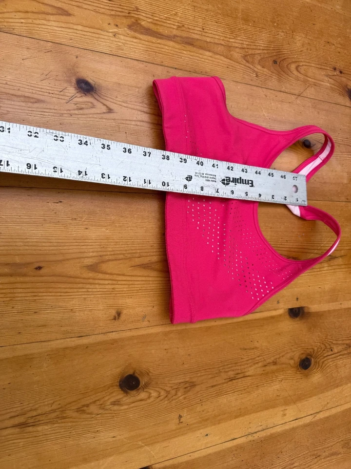 Old Navy Women’s Medium Support PowerSoft Racerback Sports Bra Size S A8 - Image 2 of 4